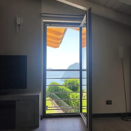 Luminoso Vista Дом отдыха Solto Collina