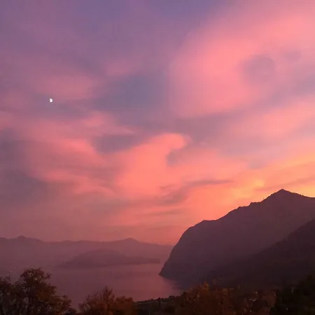 Luminoso Vista Σπίτι διακοπών